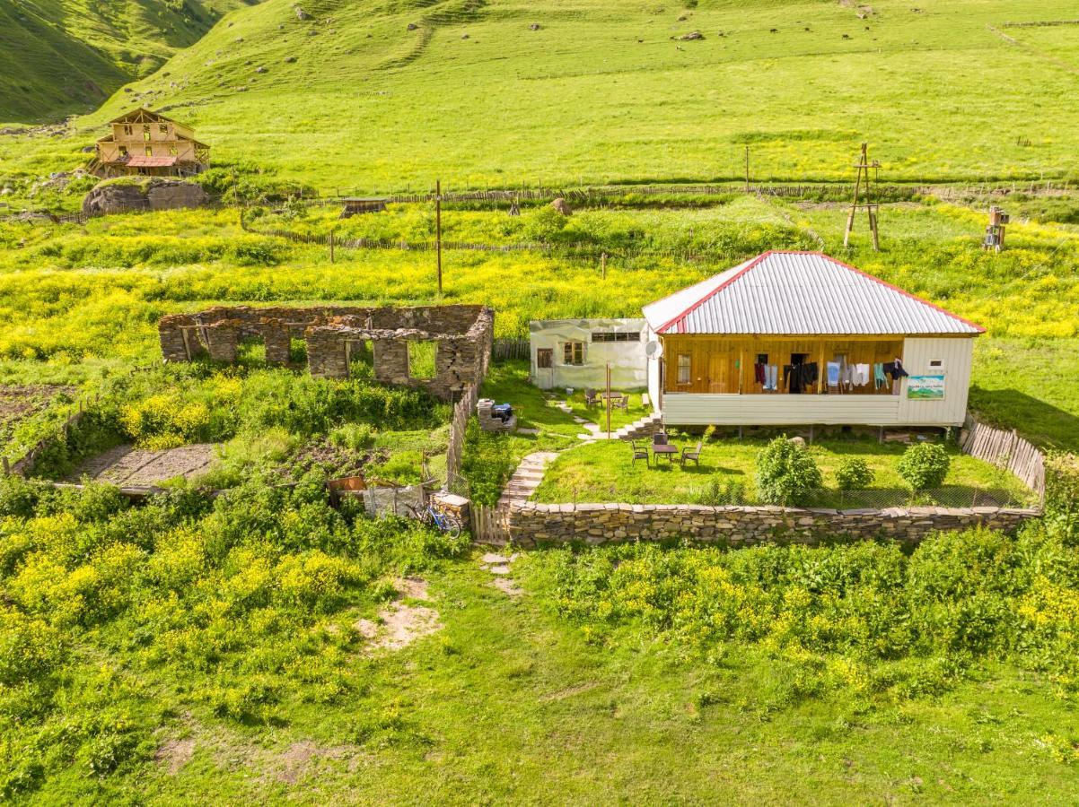 Mtashi - Მთაში Hotel Ushguli Exterior photo