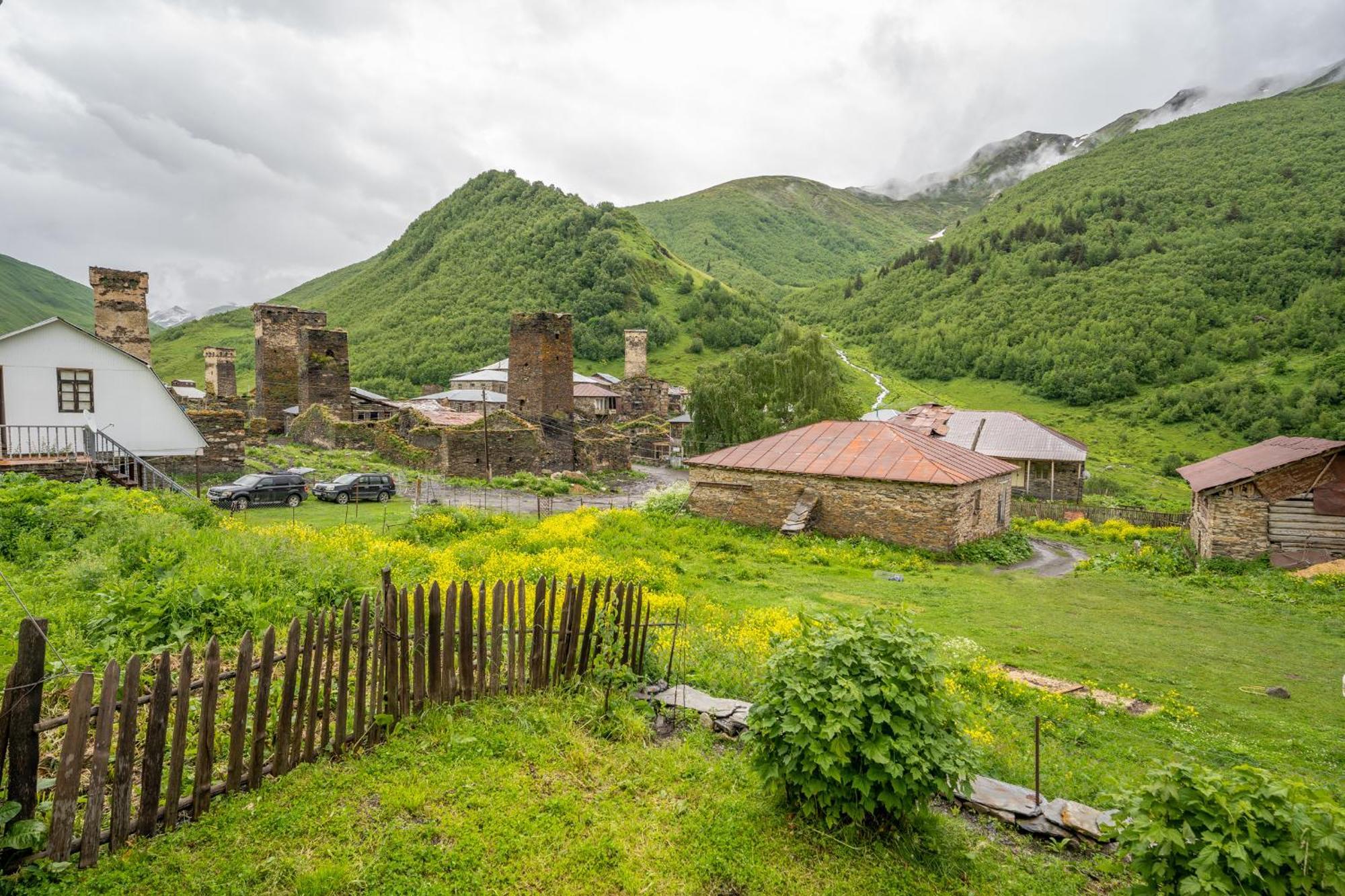 Mtashi - Მთაში Hotel Ushguli Exterior photo